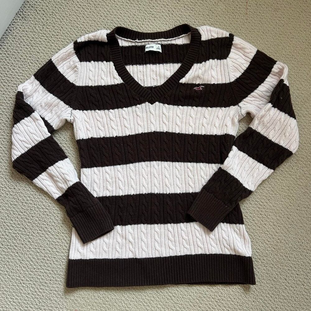 Hollister-co Women's Sweater